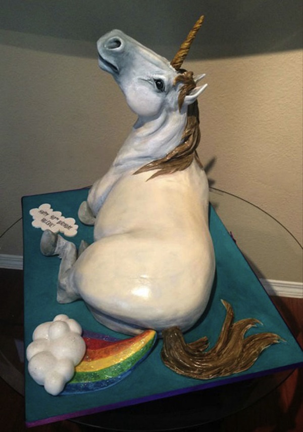 farting unicorn cake